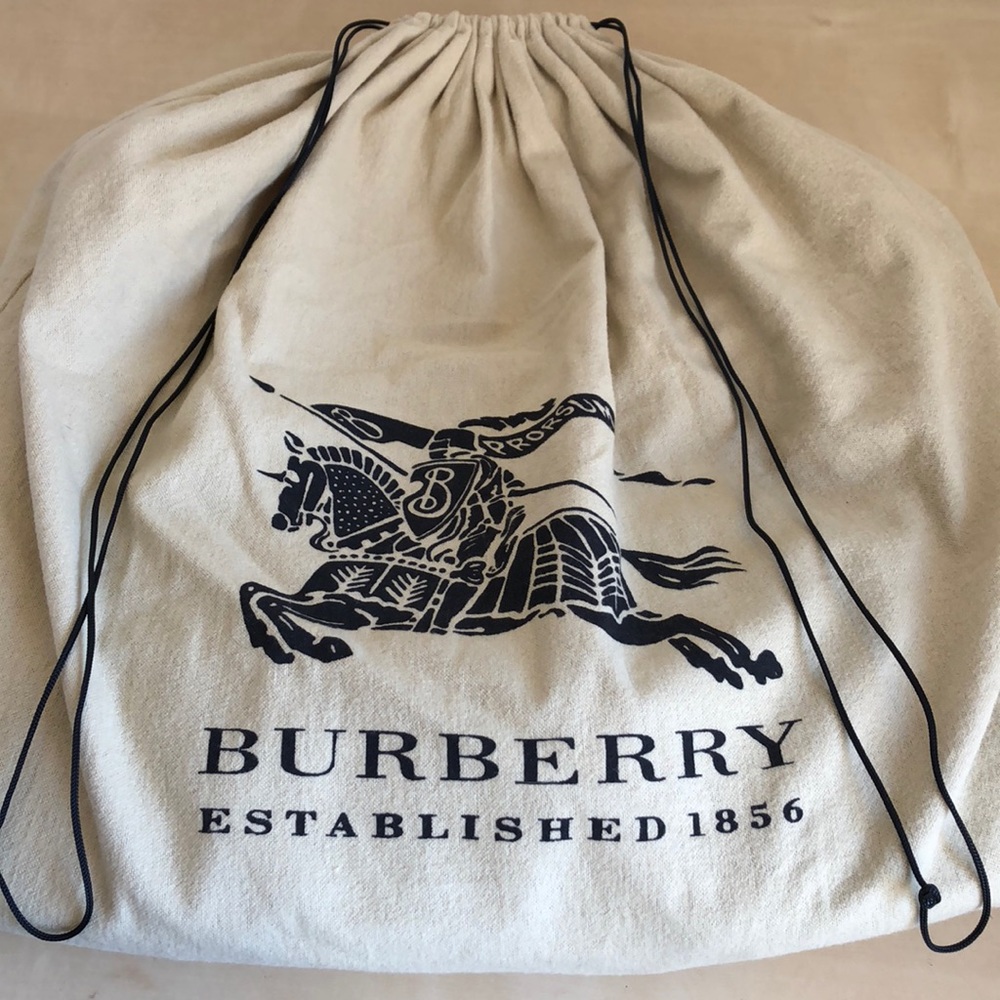 Burberry Black and Gray Floral Shoulder Bag - Picture 8 of 8